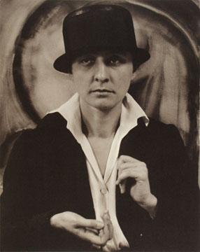 Rys. 6, Alfred Stieglitz, Georgia O’Keeffe A Portrait, 1918